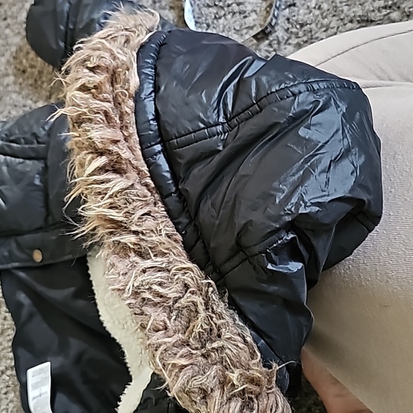 STUNNING OLD NAVY FUR TRIM PUFFER JACKET - Picture 11 of 11